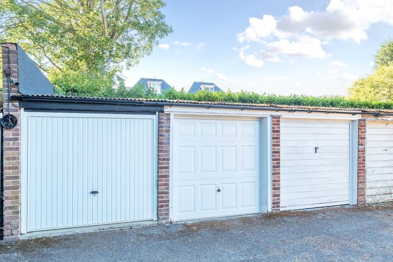 Images for Oatlands Drive, Weybridge, Surrey