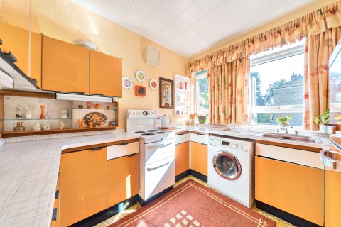 Click the photo for more details of Oatlands Drive, Weybridge, Surrey