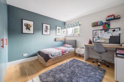 Images for Woodland Grove, Weybridge, Surrey