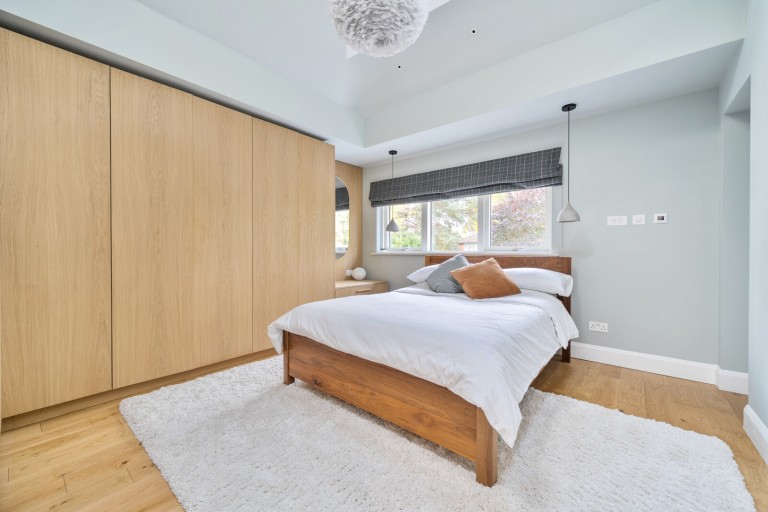 Images for Woodland Grove, Weybridge, Surrey