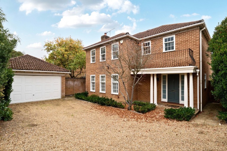 Images for Stoneleigh Park, Weybridge, Surrey