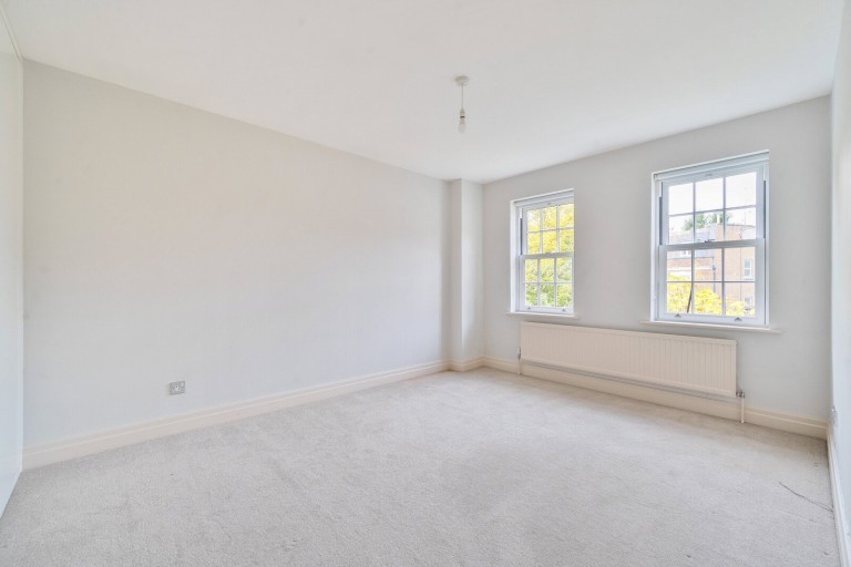 Images for Stoneleigh Park, Weybridge, Surrey