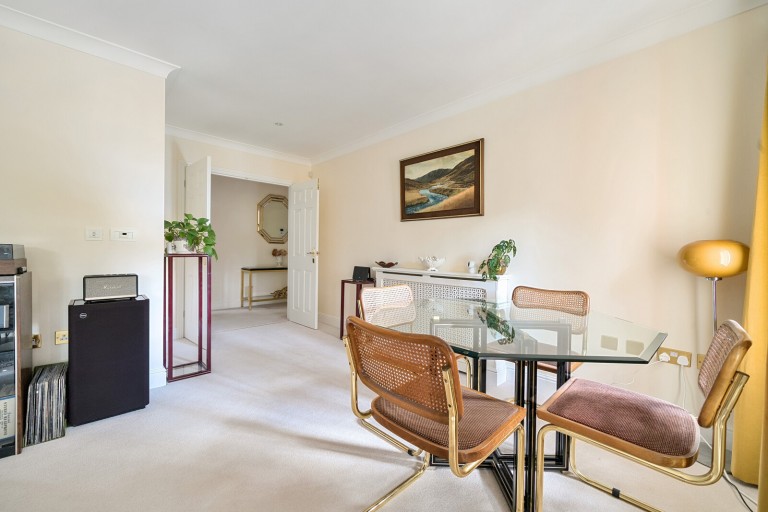 Images for Old Avenue, Weybridge, Surrey