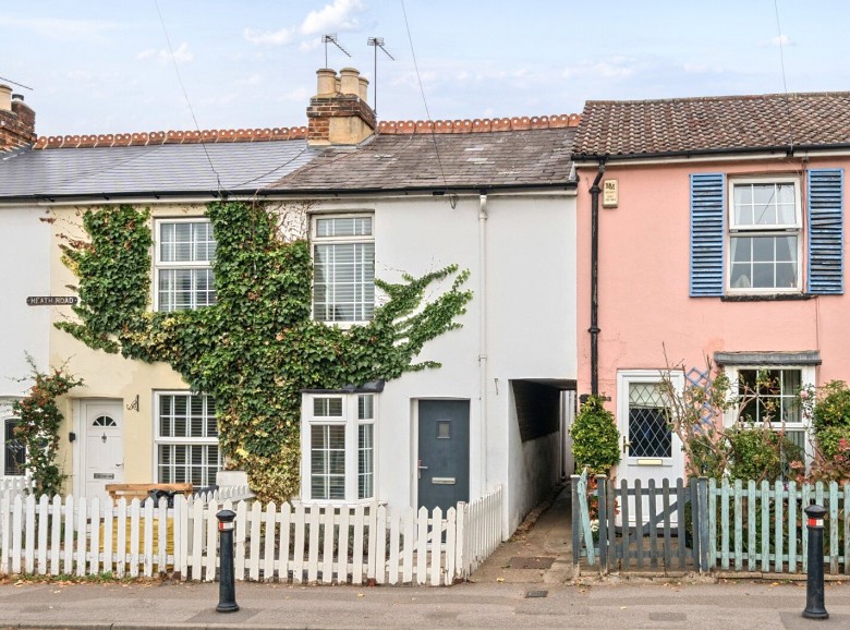 Click the photo for more details of Heath Road, Weybridge, Surrey