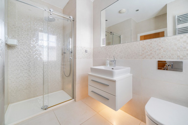 Images for Oatlands Chase, Weybridge, Surrey