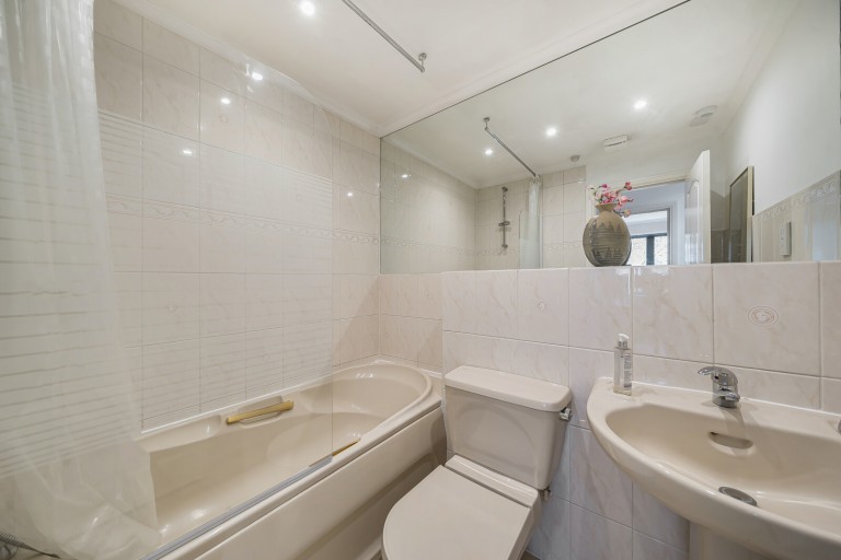 Images for Woburn Hill, Addlestone, Surrey