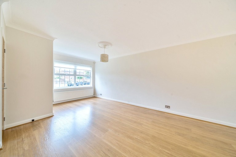 Images for Hanover Walk, Weybridge, Surrey