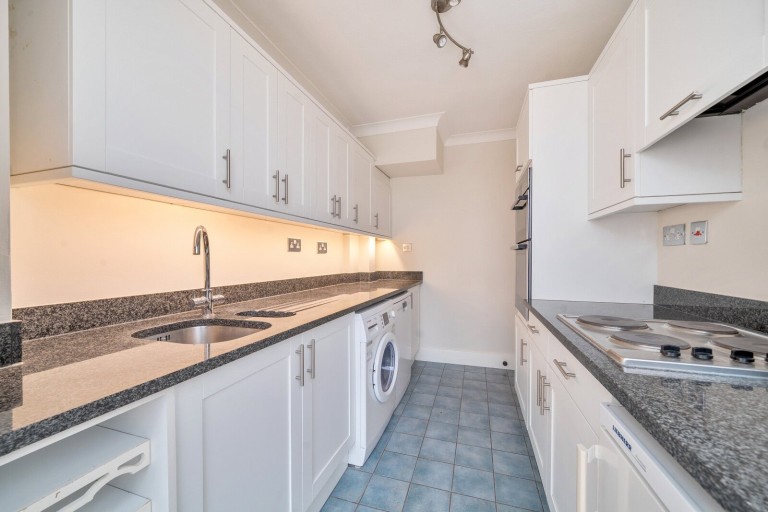 Images for Hanover Walk, Weybridge, Surrey