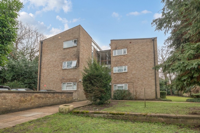 Images for Pine Grove, Weybridge, Surrey