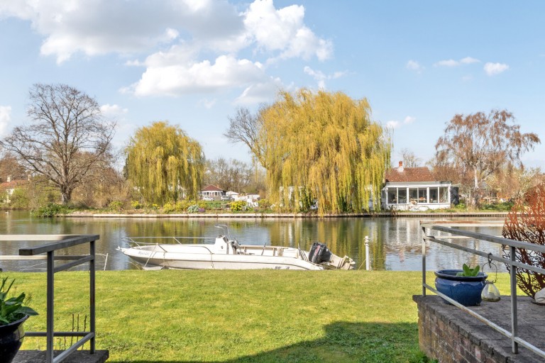 Images for Hamm Court, Weybridge, Surrey