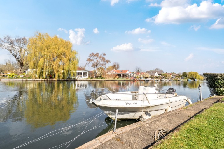 Images for Hamm Court, Weybridge, Surrey