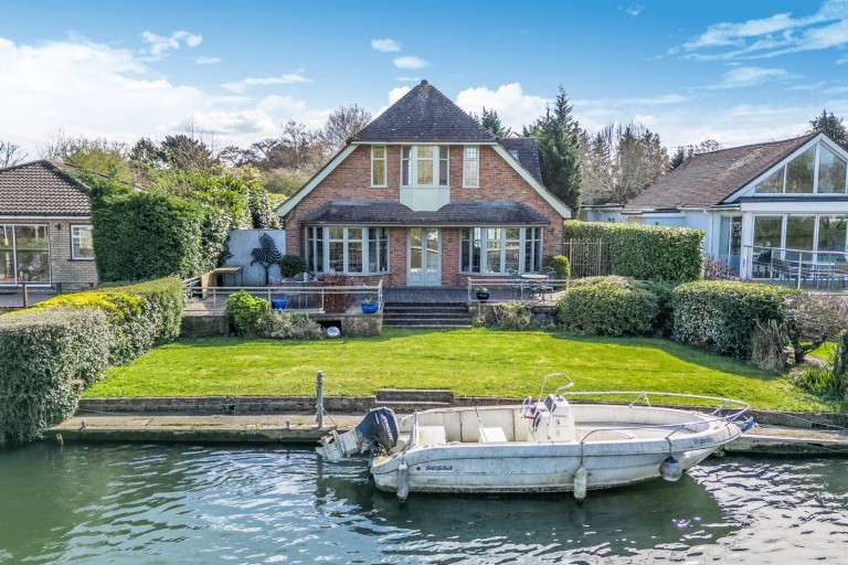 Images for Hamm Court, Weybridge, Surrey
