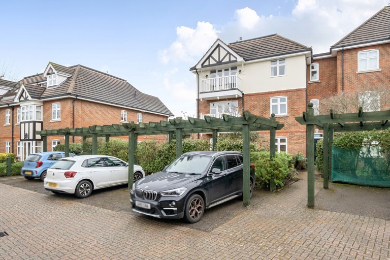 Images for Balfour Road, Weybridge, Surrey