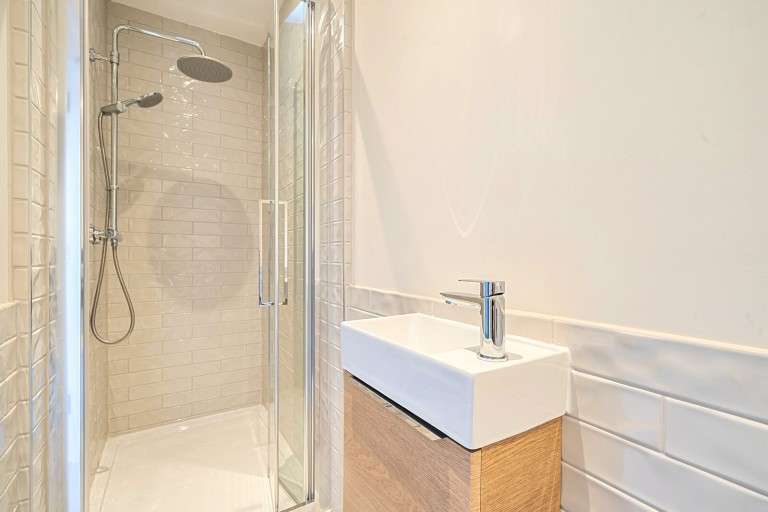 Images for Waverley Road, Weybridge, Surrey