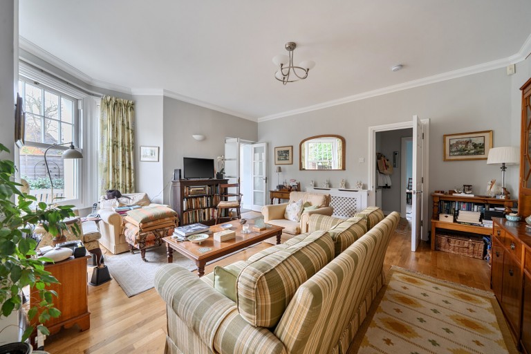 Images for Round Oak Road, Weybridge, Surrey