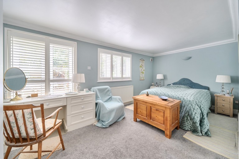 Images for Round Oak Road, Weybridge, Surrey