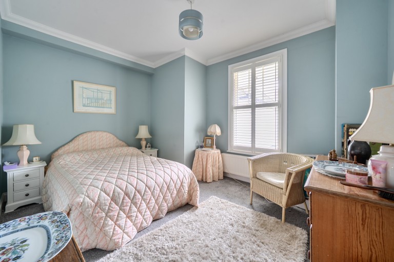 Images for Round Oak Road, Weybridge, Surrey