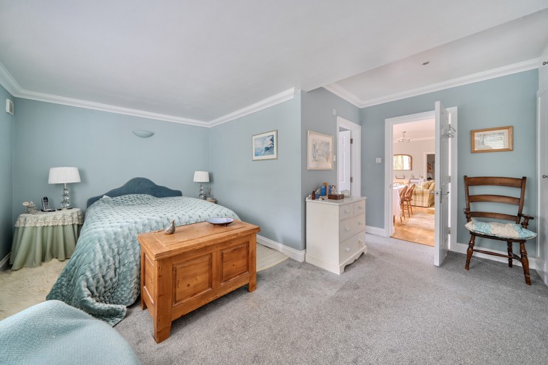 Images for Round Oak Road, Weybridge, Surrey
