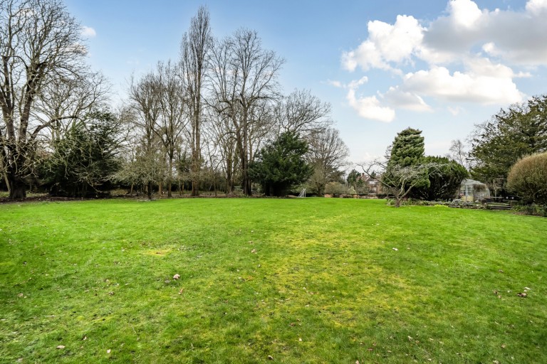 Images for Woburn Hill, Addlestone, Surrey