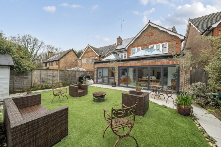 Images for Parnell Gardens, Weybridge, Surrey