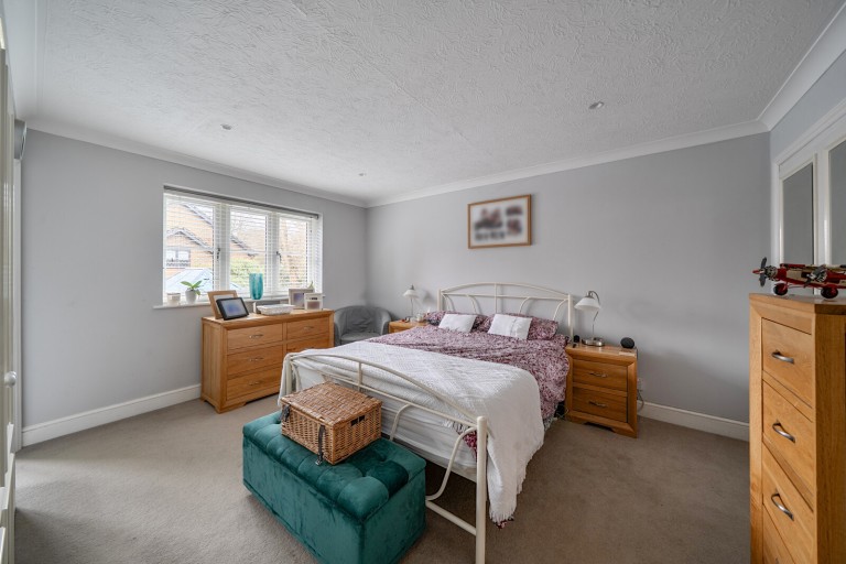 Images for Parnell Gardens, Weybridge, Surrey