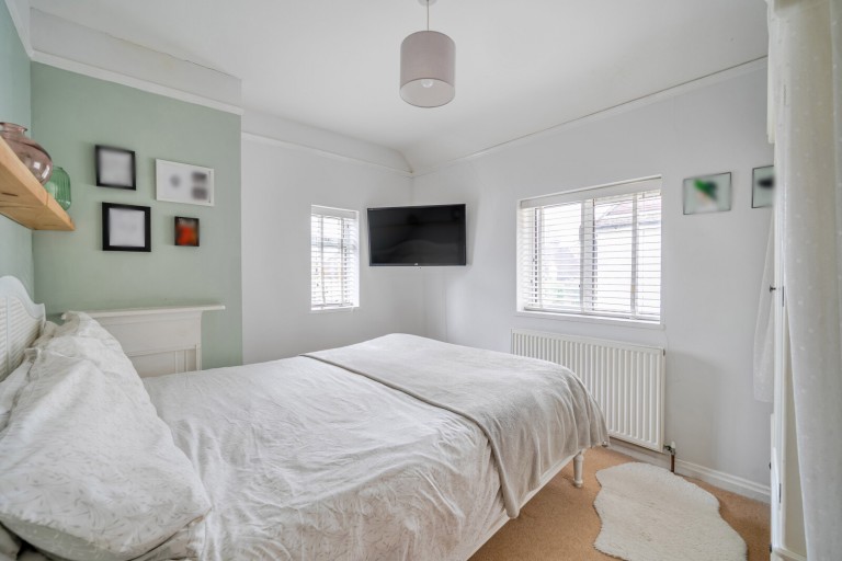 Images for Old Palace Road, Weybridge, Surrey