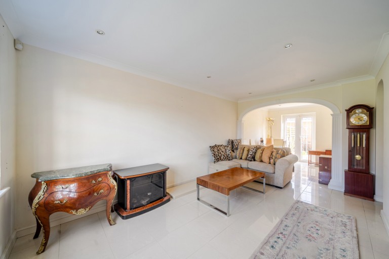 Images for Aspen Square, Weybridge, Surrey