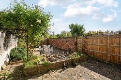 Images for Cedar Road, Weybridge, Surrey