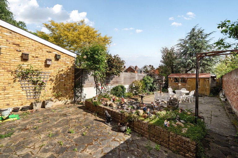 Images for Cedar Road, Weybridge, Surrey