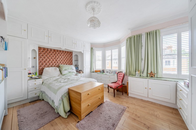 Images for Cedar Road, Weybridge, Surrey