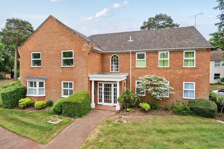 Click the photo for more details of Hall Place Drive, Weybridge, Surrey