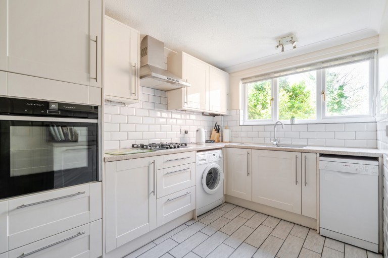 Images for Meadows Leigh Close, Weybridge, Surrey
