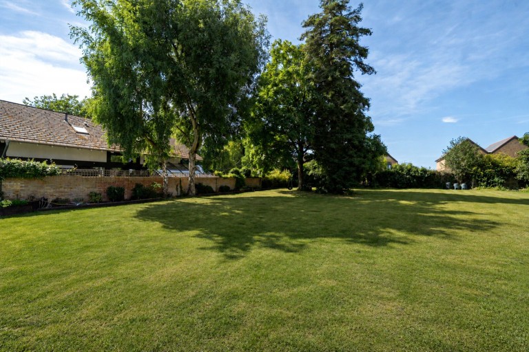 Images for Woburn Hill, Addlestone, Surrey