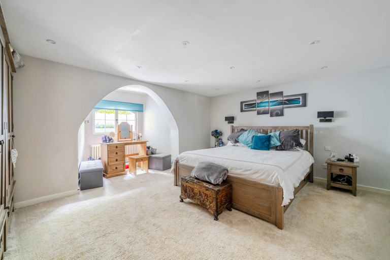 Images for Woburn Hill, Addlestone, Surrey