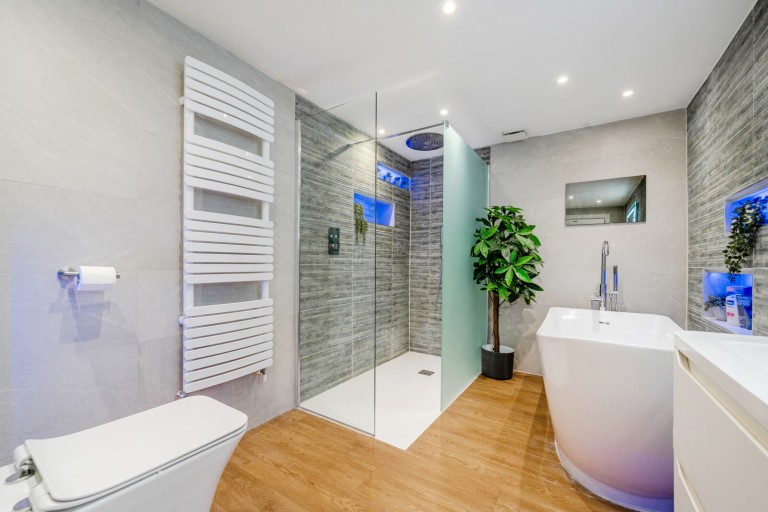 Images for Woburn Hill, Addlestone, Surrey