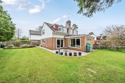 Click the photo for more details of Sylvan Close, Woking, Surrey