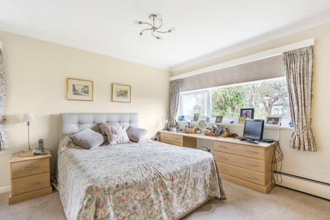 Click the photo for more details of Hook Heath Road, Hook Heath, Woking, GU22