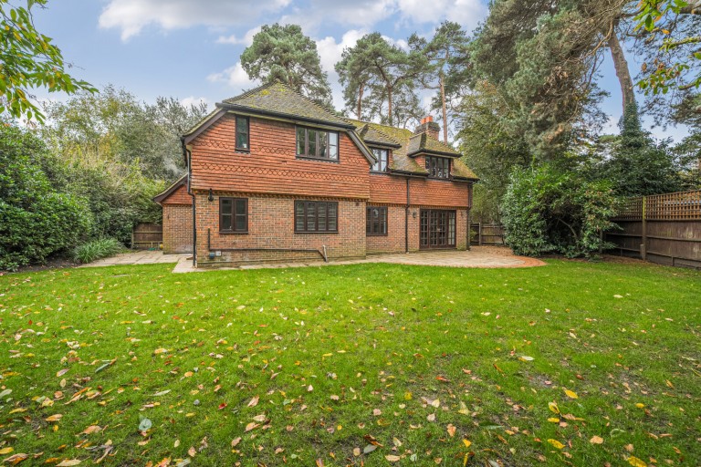 Images for Oldfield Wood, Woking, GU22