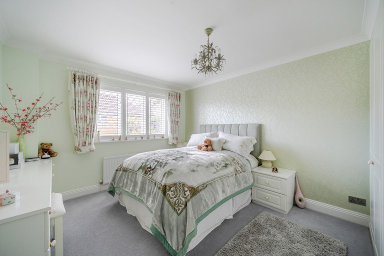 Images for Knaphill, Woking, Surrey