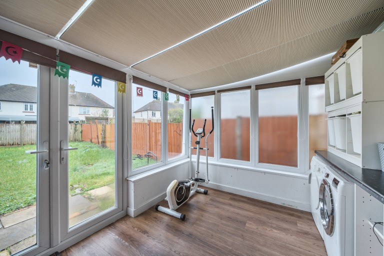 Images for Balfour Avenue, Woking, Surrey