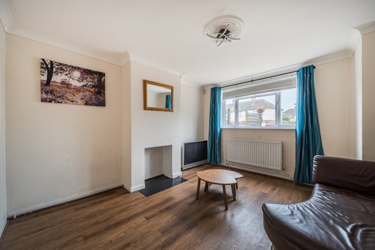 Images for Balfour Avenue, Woking, Surrey