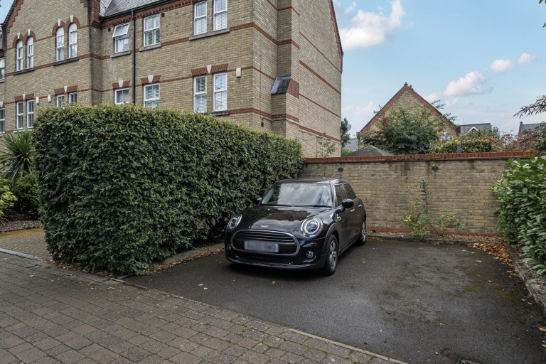 Images for Knaphill, Woking