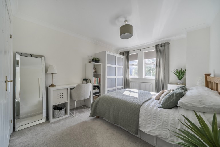 Images for Knaphill, Woking