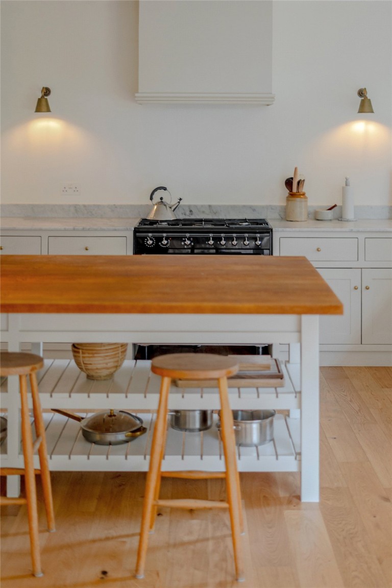 Images for West End, Woking, Surrey