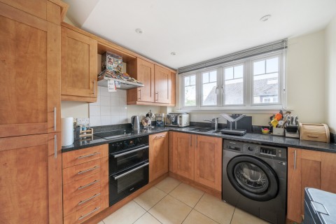 Click the photo for more details of Coley Avenue, Woking, Surrey, GU22