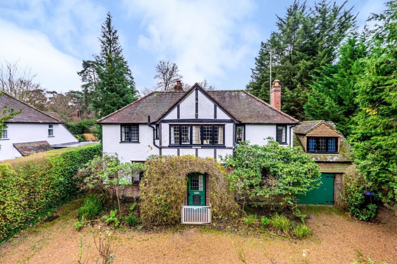 Click the photo for more details of Hook Heath Avenue, Hook Heath, Woking, GU22