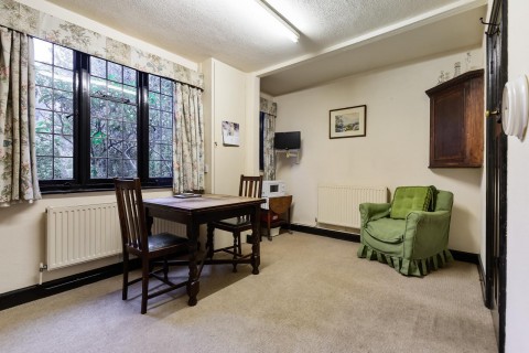 Click the photo for more details of Hook Heath Avenue, Hook Heath, Woking, GU22