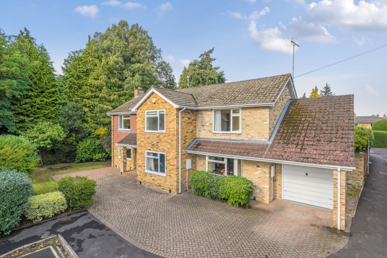 Click the photo for more details of Horsell, Surrey