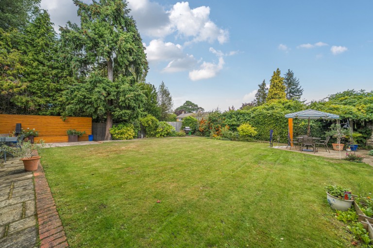 Images for Horsell, Surrey