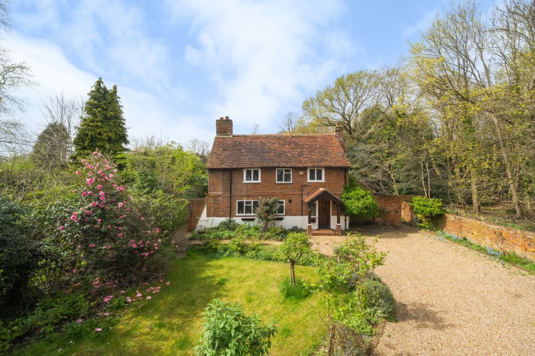 Images for Knaphill, Woking, Surrey
